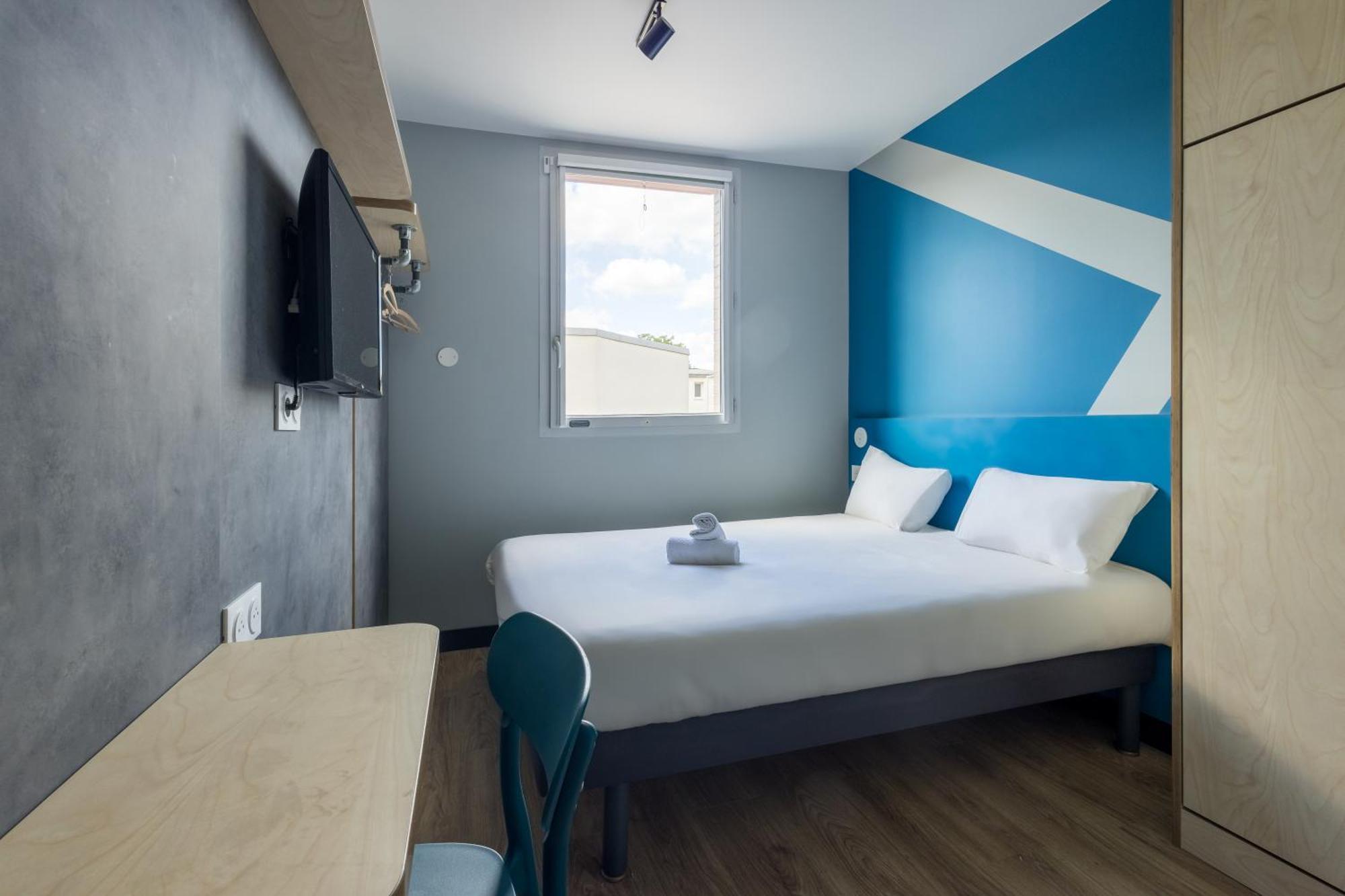 Ibis Budget Nanterre La Defense Exterior photo