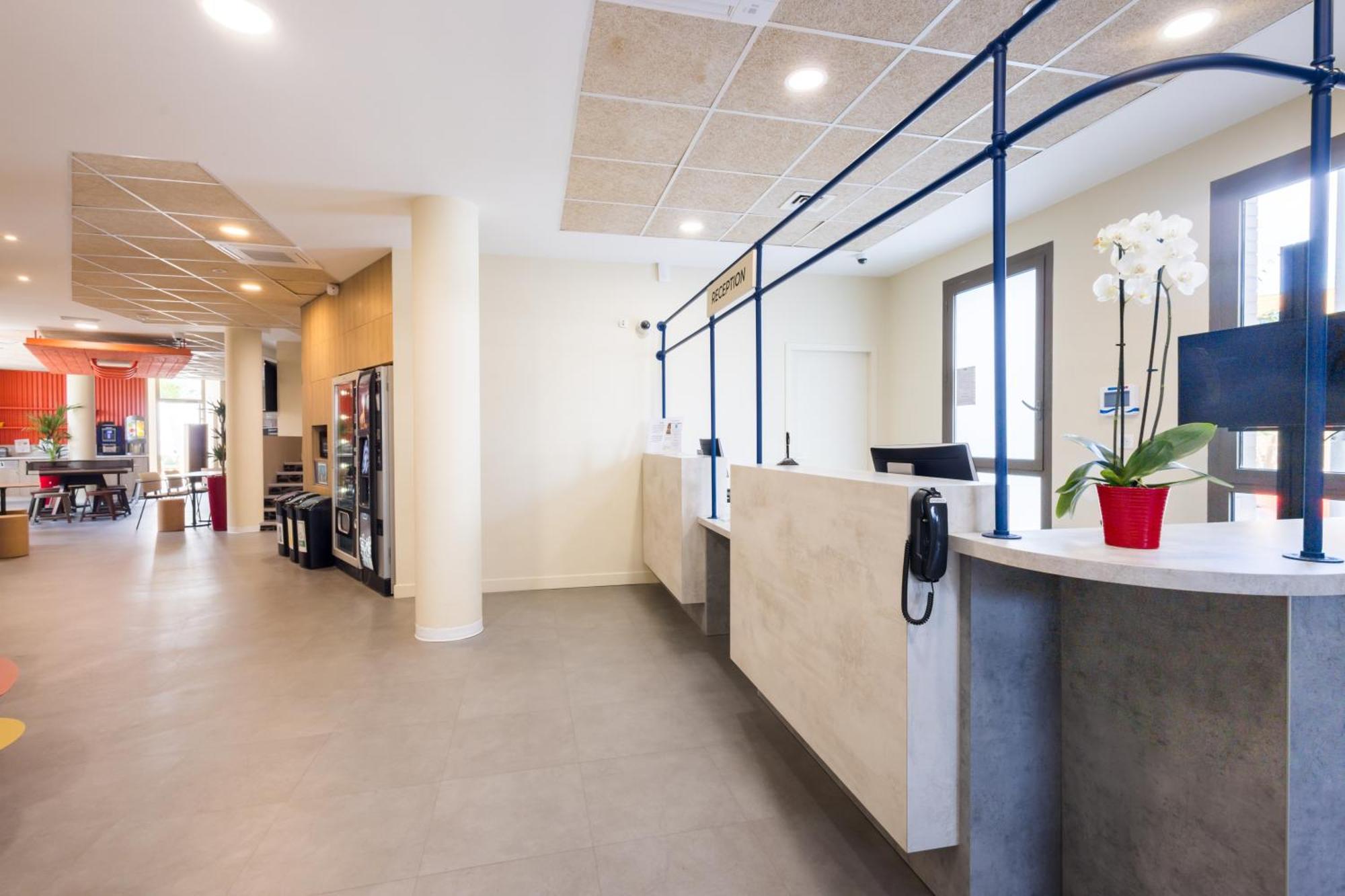 Ibis Budget Nanterre La Defense Exterior photo